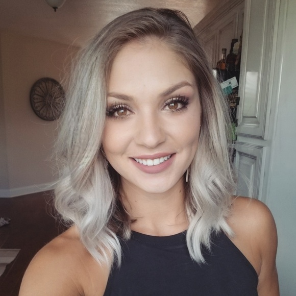 Meet your Posher, Alex - Picture 1 of 1